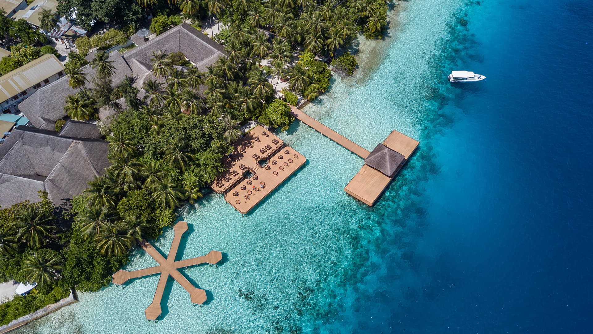 Antica - Naslovna Fihalhohi Island Resort_demo